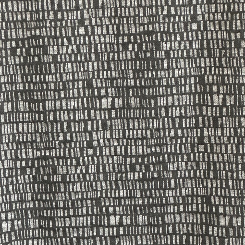Counterparts Black and Grey Pull-On Skirt – Size 16